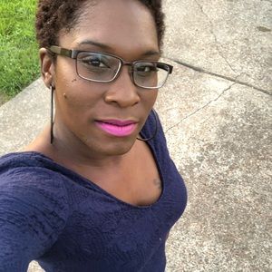 Meet your Posher, Toni